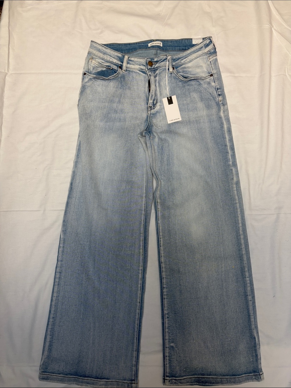 High-Rise Light Blue Wide-Leg Women’s Jeans
